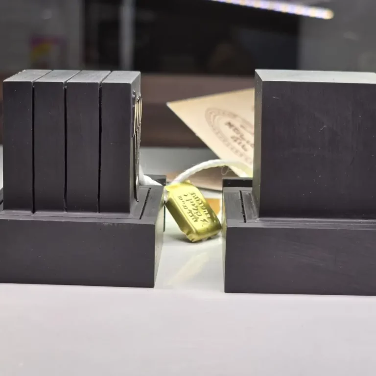 זוג תפילין חרוצות מהודרות למכירה