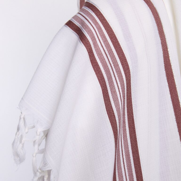 טלית פרימיום בגוון בורדו מלאנג